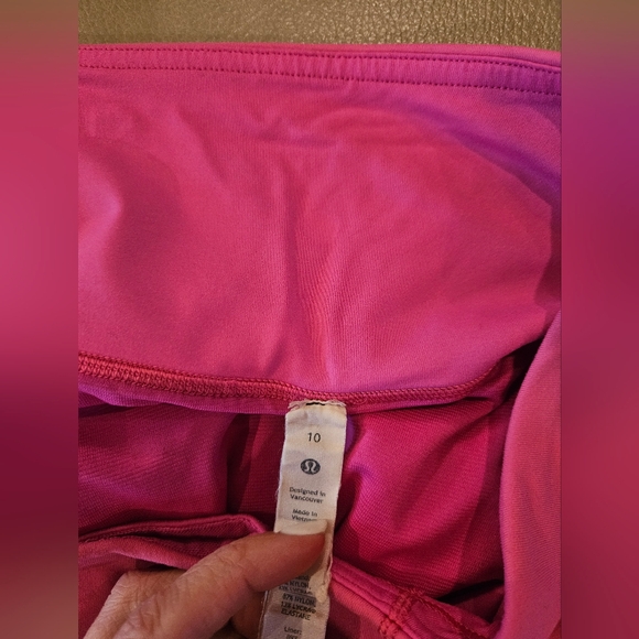 Lululemon Speed Up Mid-Rise Short 4" - Picture 5 of 9